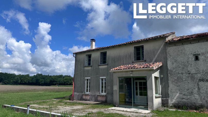 A vendre GîTE  LEOVILLE