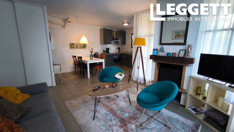 A vendre MAISON  3 PIECES 60 M2  SALLES