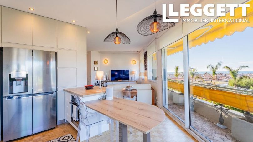 A louer APPARTEMENT T3 67 M2 TERRASSE VUE MER NICE