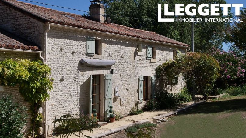 A louer GîTE  SAINT HILAIRE DES LOGES