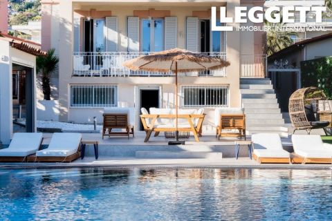 A vendre MAISON  7 PIECES 400 M2 VUE MER VALLAURIS