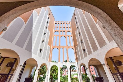 A louer APPARTEMENT DE PRESTIGE T4 81 M2 BORD DE MER NICE