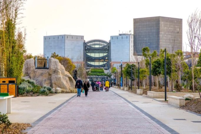 A louer APPARTEMENT DE PRESTIGE T4 81 M2 BORD DE MER NICE