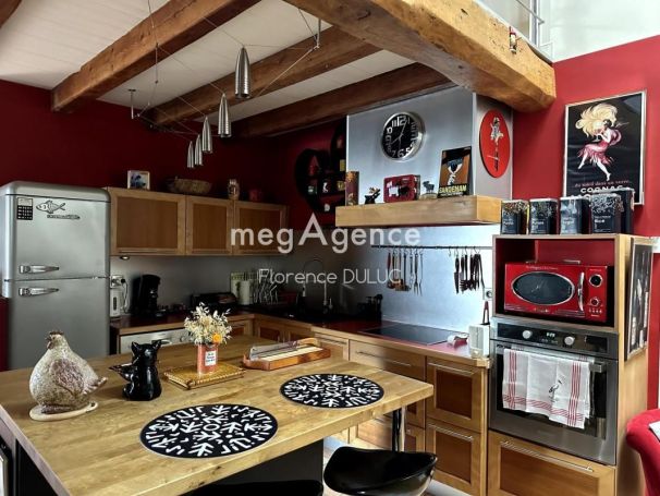 A vendre LOFT  3 PIECES 128 M2  COURANT