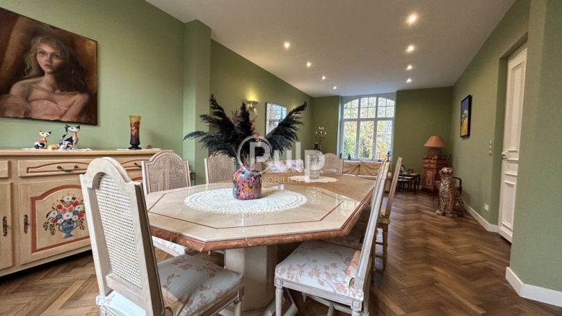 A louer MAISON  DE MAîTRE  LIEVIN