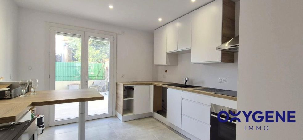 A louer APPARTEMENT NEUF T3 71 M2  SAINT ESTEVE