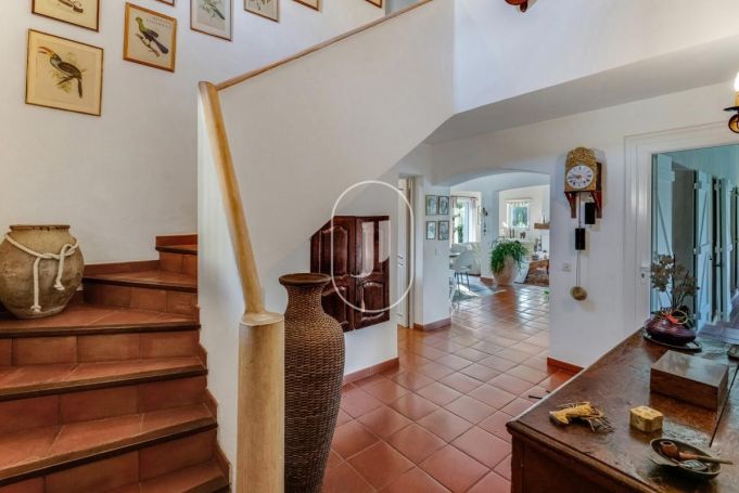 A louer MAISON  CONTEMPORAINE BORD DE MER COGOLIN