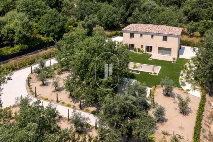 A louer MAISON  D'ARCHITECTE  LE PLAN DE LA TOUR