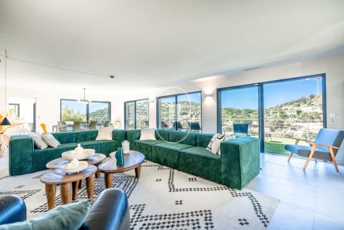 A louer MAISON  CONTEMPORAINE VUE MER GRIMAUD