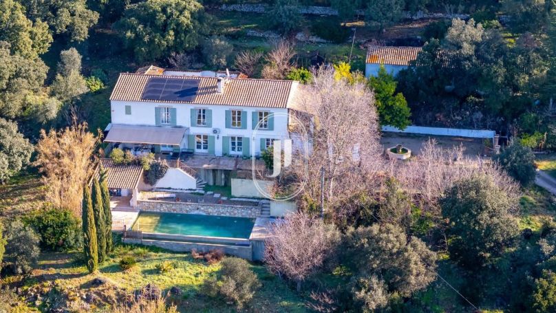 A louer MAISON  DE MAîTRE  LORGUES