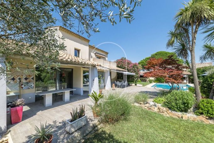 A louer MAISON  DE MAîTRE  SAUVETERRE