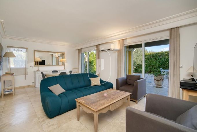 A louer MAISON  4 PIECES 102 M2 BORD DE MER SAINTE MAXIME