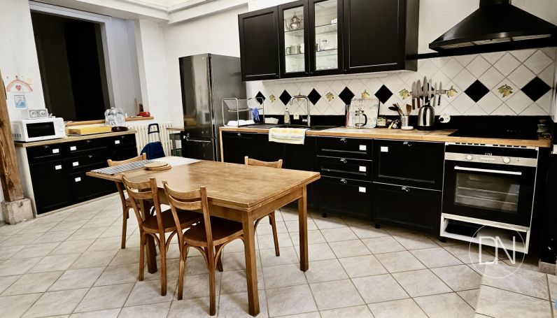 A vendre tres belle Maison de ville 140 m&sup2; du caractere FECAMP