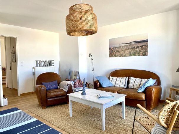 A louer APPARTEMENT T5 106 M2 TERRASSE BORD DE MER SAINT GILLES CROIX DE VIE