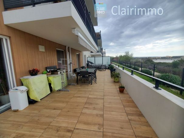 A louer APPARTEMENT NEUF T3 82 M2 TERRASSE BORD DE MER VITROLLES