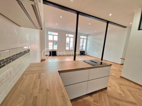 A louer APPARTEMENT T4 108 M2 BORD DE MER LE HAVRE