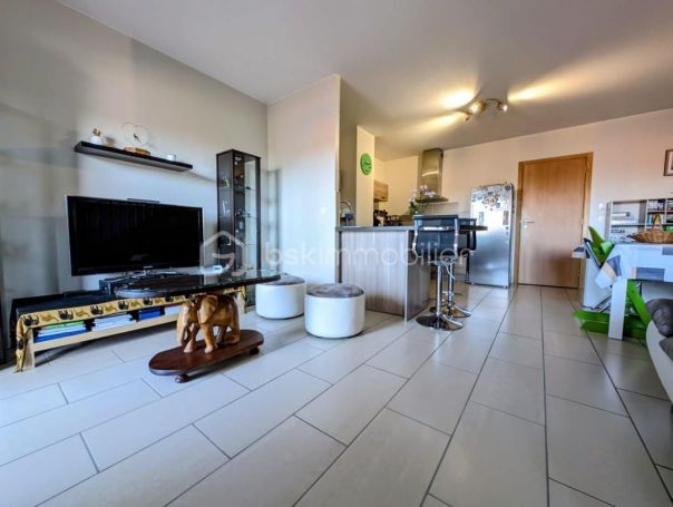 A louer APPARTEMENT DUPLEX T3 87 M2 TERRASSE  JURANCON