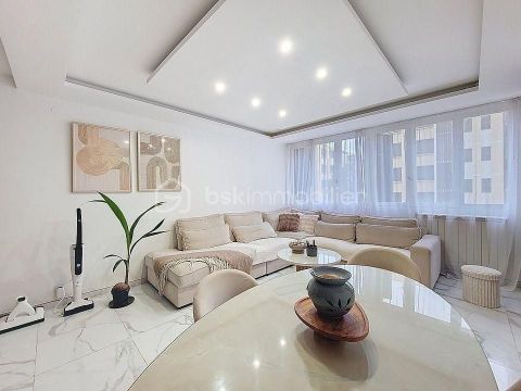 A louer APPARTEMENT T4 80 M2 BORD DE MER LA SEYNE SUR MER