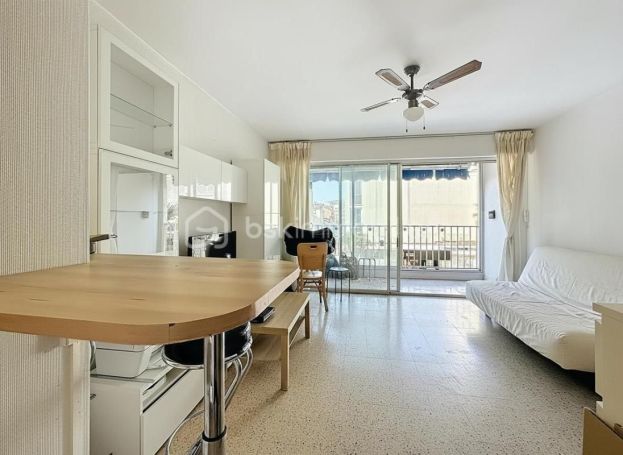 A louer STUDIO  30 M2 VUE MER PALAVAS LES FLOTS