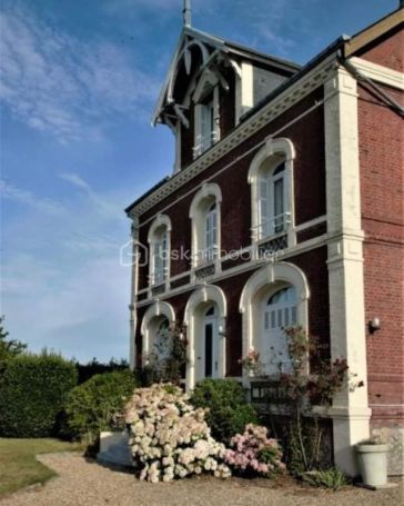 A louer MAISON  DE MAîTRE  GAINNEVILLE