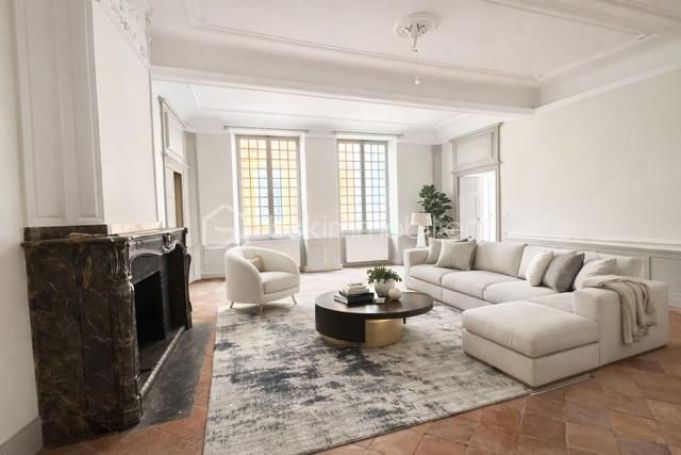 A louer APPARTEMENT T5 177 M2  LIMOUX