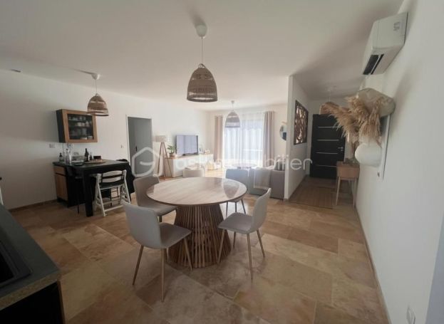 A louer MAISON  4 PIECES 90 M2  SAINT CHRISTOL LES ALES