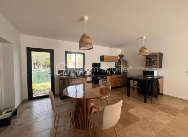 A louer MAISON  4 PIECES 90 M2  SAINT CHRISTOL LES ALES