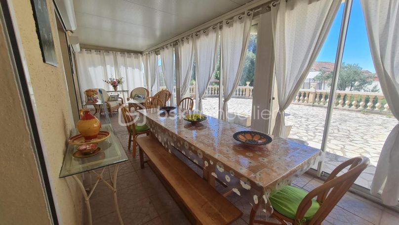 A louer MAISON  9 PIECES 255 M2 BORD DE MER CANET