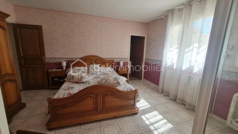 A louer MAISON  9 PIECES 255 M2 BORD DE MER CANET