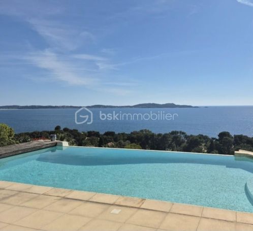 A louer MAISON  D'ARCHITECTE VUE MER CARQUEIRANNE