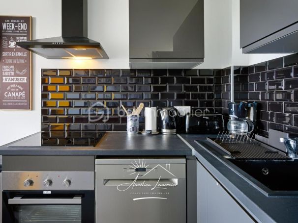 A louer APPARTEMENT T7 110 M2  MONTPELLIER