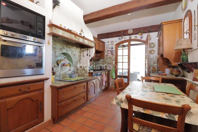 A vendre MAISON  6 PIECES 182 M2 BORD DE MER MARSILLARGUES