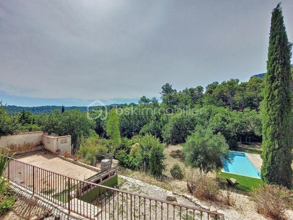 A louer MAISON  DE MAîTRE  TOURVES