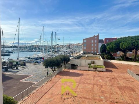 A louer APPARTEMENT T2 26 M2 BORD DE MER LE CAP D AGDE