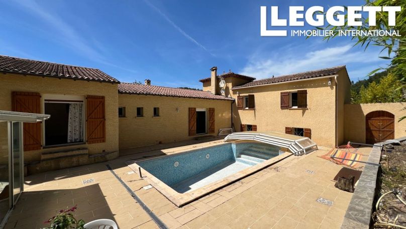 A louer MAISON  7 PIECES 140 M2  LE LUC