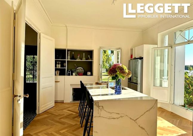 A louer MAISON  DE MAîTRE  LIBOURNE