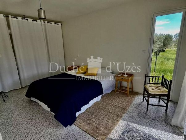 A louer MAISON  D'ARCHITECTE  UZES