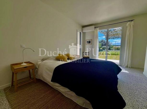 A louer MAISON  D'ARCHITECTE  UZES