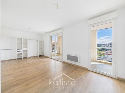 A louer STUDIO  29 M2 BORD DE MER AJACCIO