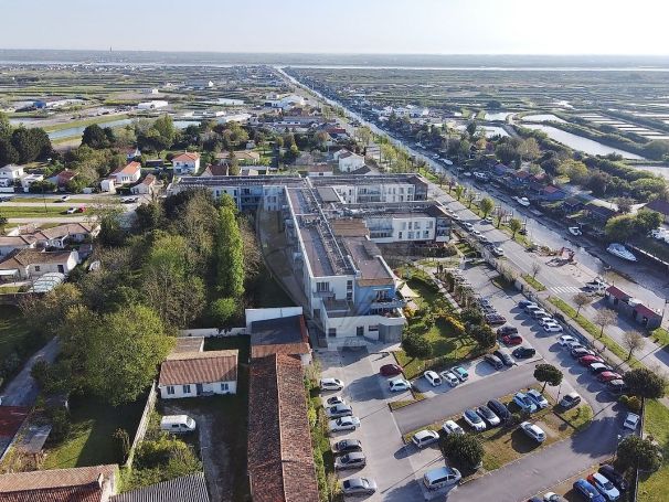 A louer APPARTEMENT T3 69 M2 TERRASSE BORD DE MER LA TREMBLADE