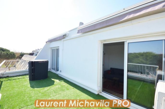 A louer APPARTEMENT T2 44 M2 TERRASSE BORD DE MER LA GRANDE MOTTE