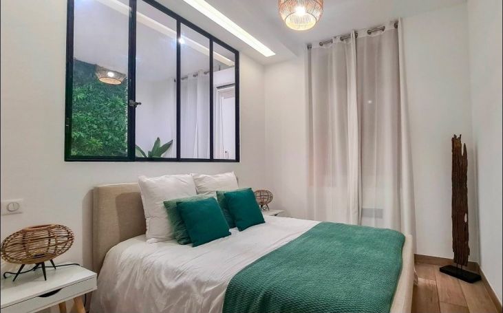 A vendre APPARTEMENT T2 34 M2 BORD DE MER LA CIOTAT