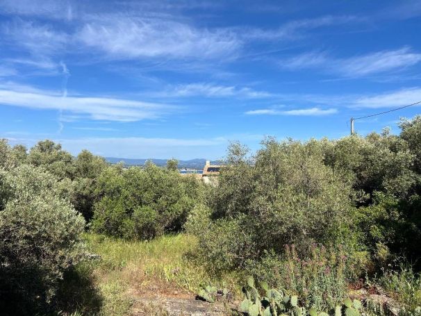 A vendre TERRAIN A BATIR LA CIOTAT 13600 La Ciotat