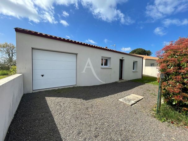 A vendre MAISON  3 PIECES 88 M2  LE BERNARD