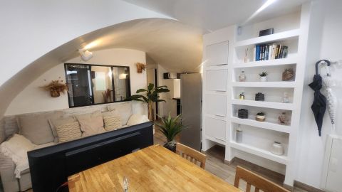 A louer APPARTEMENT T2 29 M2 BORD DE MER LA CIOTAT