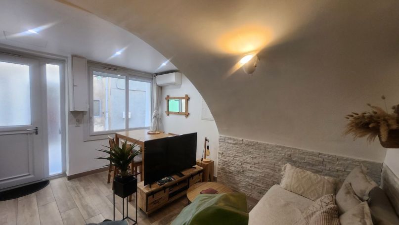 A louer APPARTEMENT T2 29 M2 BORD DE MER LA CIOTAT