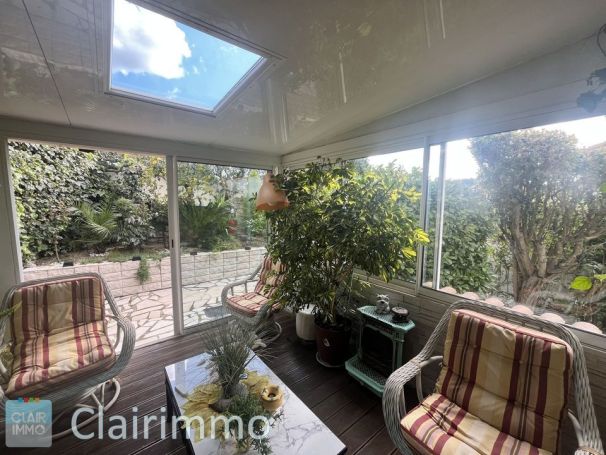 A louer MAISON  4 PIECES 70 M2  VELAUX