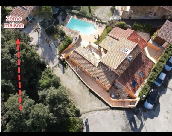 A louer MAISON  8 PIECES 195 M2  TARADEAU