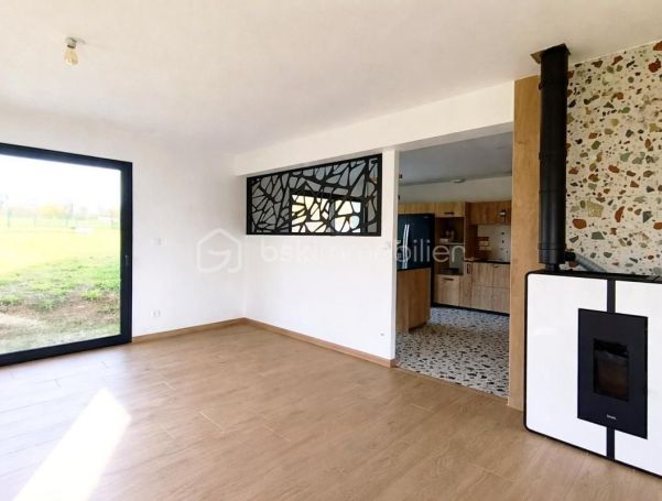 A louer MAISON  CONTEMPORAINE  LE MOLAY LITTRY