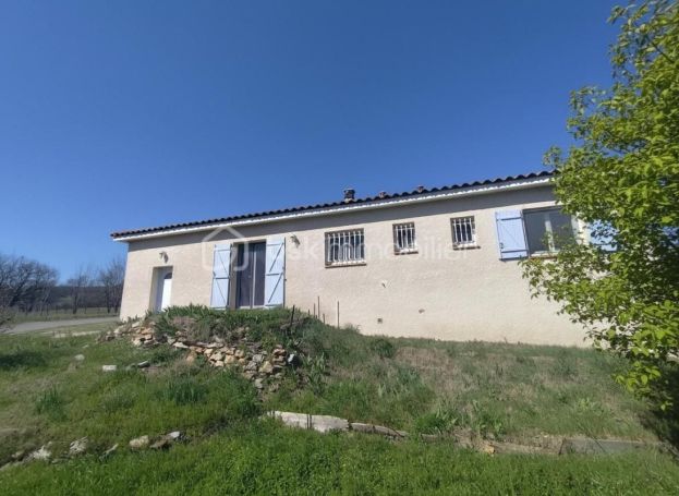 A louer MAISON  4 PIECES 83 M2  COURNIOU